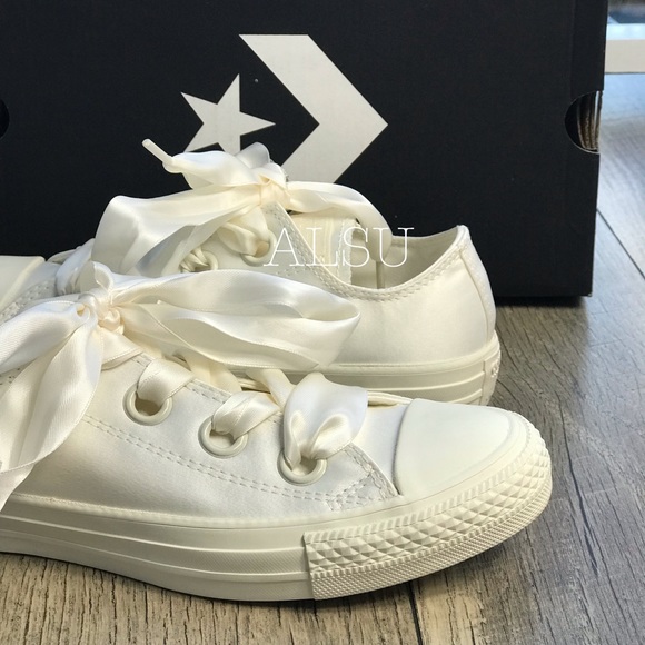 Converse Ctas Big Eyelets OX Egret W AUTHENTIC - Picture 6 of 8